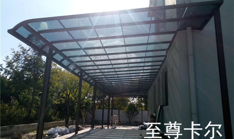 聚碳酸酯遮陽板相比較于傳統遮陽板有什么優勢？