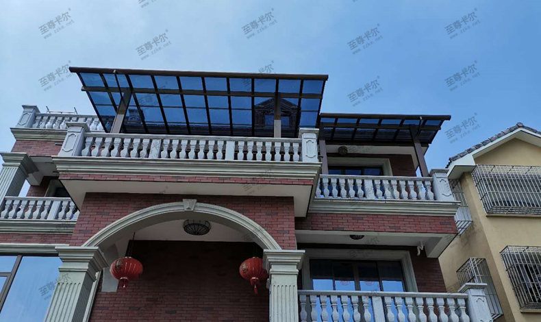 至尊卡爾雨棚怎么樣？看完才能選對雨棚廠家